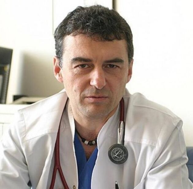 Лекар уролог Daniel Николов